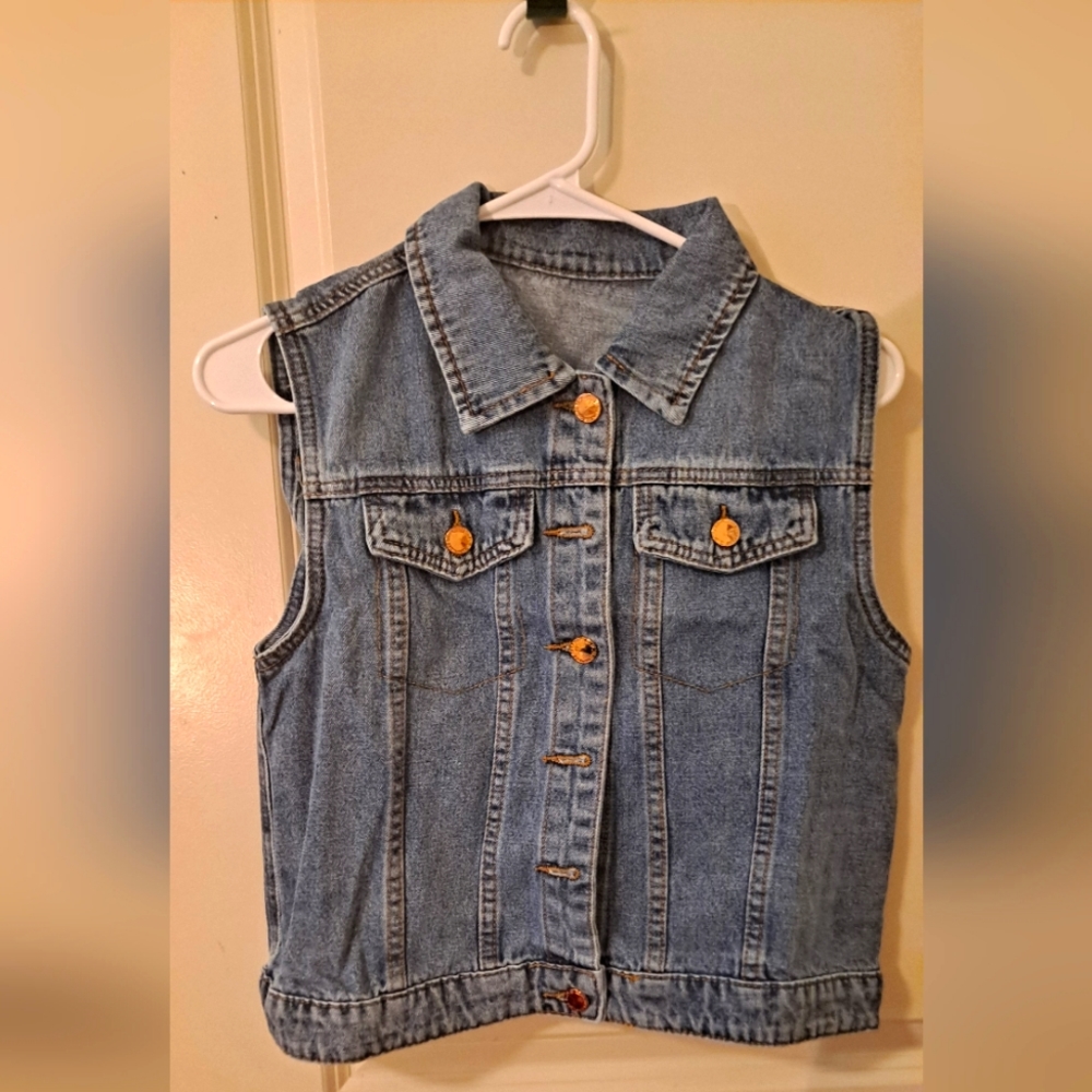 SHEIN Essnce Flap Detail Button Up Denim Vest Jacket Size S